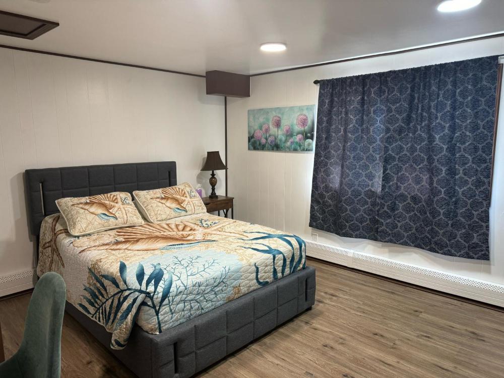 Kings Studio Apartment B